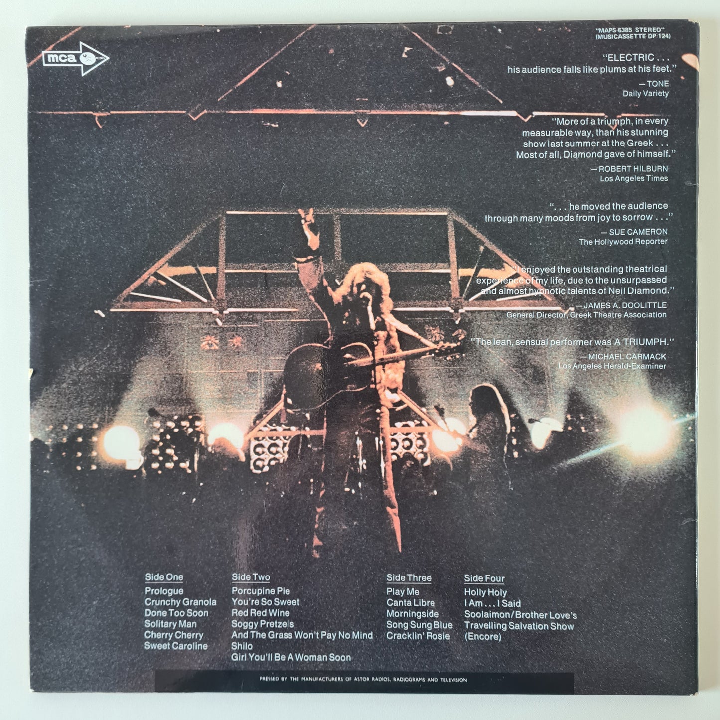 Neil Diamond – Hot August Night - 1972 (1973 2nd Australian Pressing) - Vinyl Record 2LP