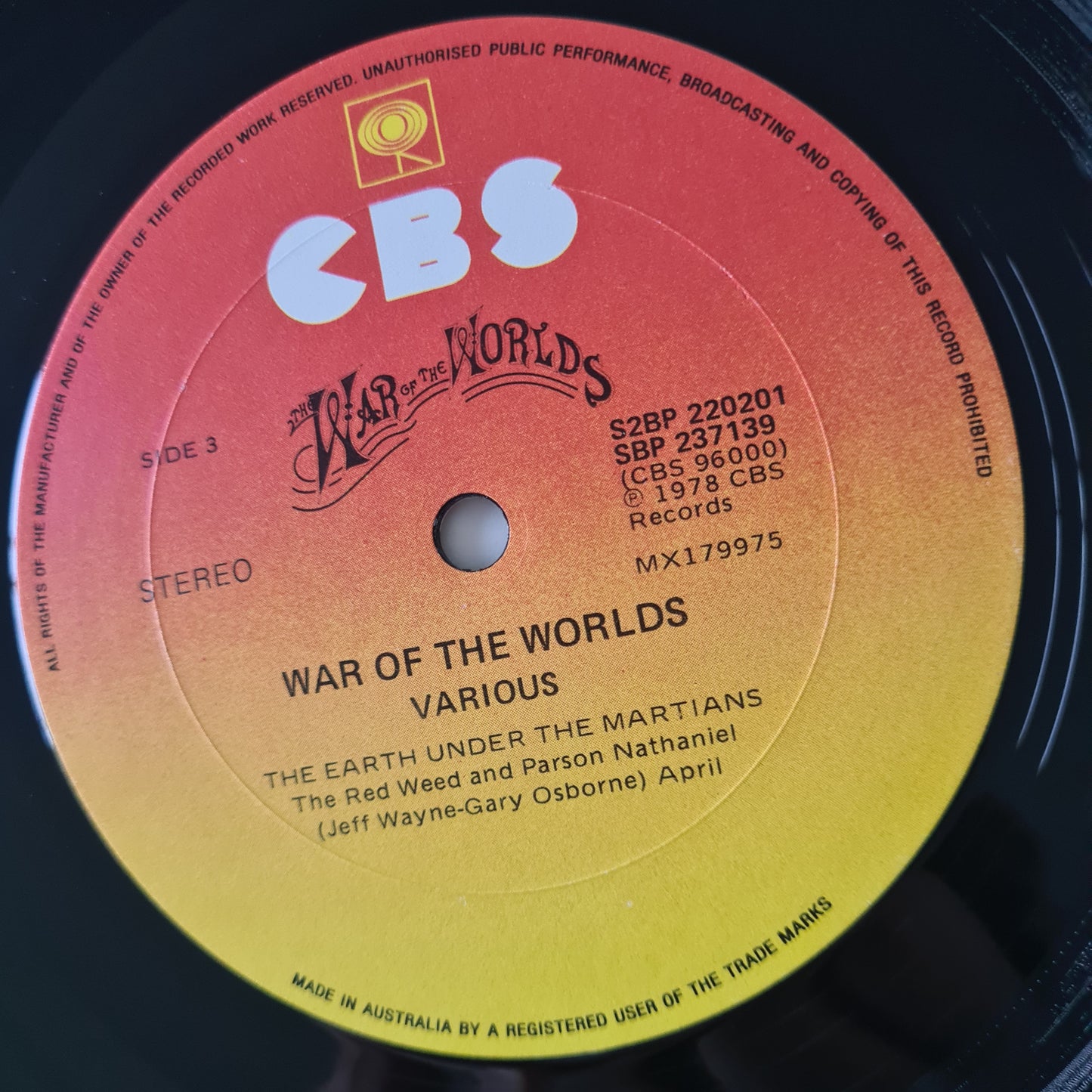 Jeff Wayne – Jeff Wayne's Musical Version Of The War Of The Worlds - 1978 (Gatefold) - Vinyl Record 2LP with booklet