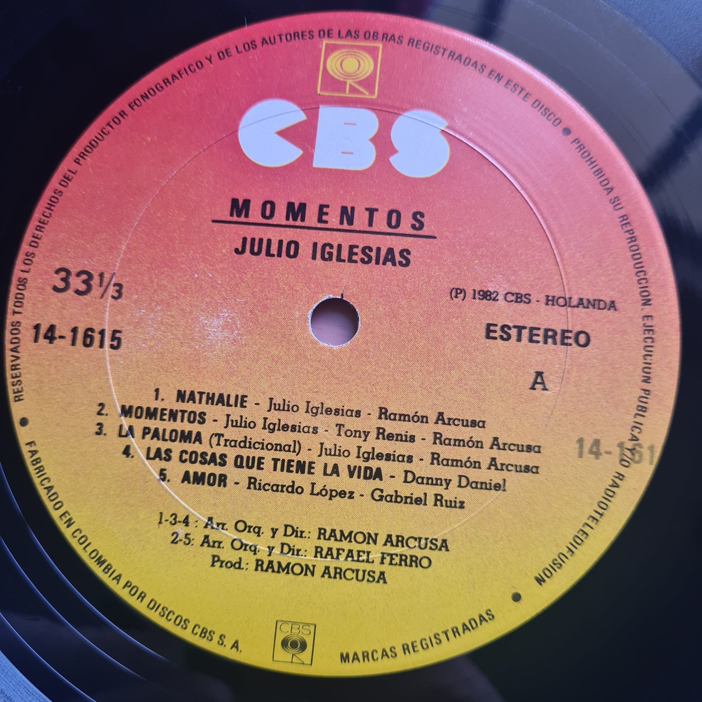 Julio Iglesias – Momentos - 1982 - Vinyl Record LP